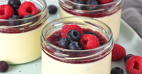 Panacotta con berries